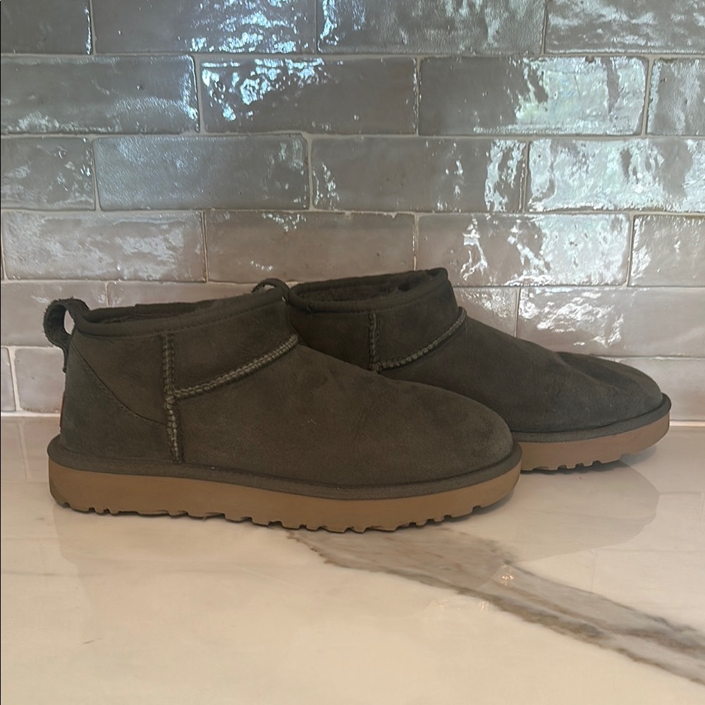 UGG Brown Winter Boots Sheepskin Lining